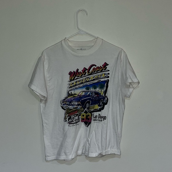 brandy melville marina west coast top - Picture 2 of 4